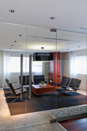 商务型办公室装修图片