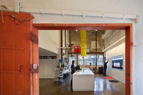 最新简约型办公室设计装饰效果图片