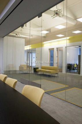 中型办公室装饰设计效果图