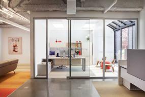 杨浦办公室装潢图片