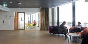 科技风格办公室设计装修效果图片