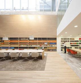 最新科技风格办公室效果图