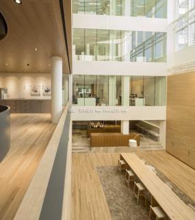 科技风格办公室装修高清图片