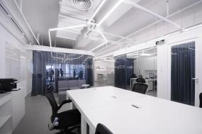 高档开敞式办公室装修图片