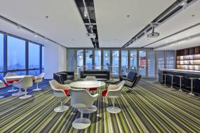 开敞式办公室设计装修图片