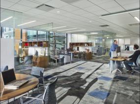 开敞式办公室装潢图片