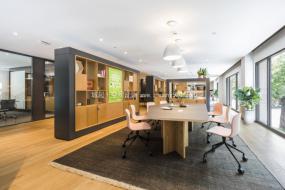 个性简约风格办公室设计装潢图片