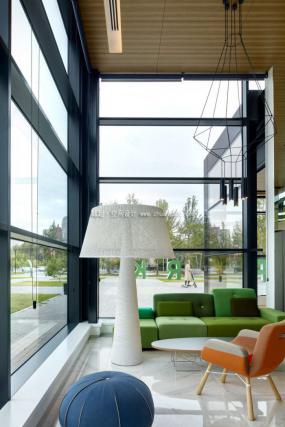 轻快风格办公室设计装饰图片