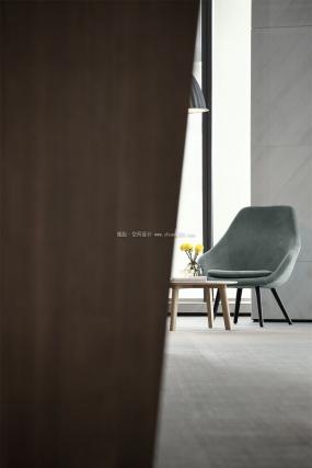 日式简约风格办公室装修效果图片