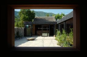 简约风格餐饮店设计装饰图片