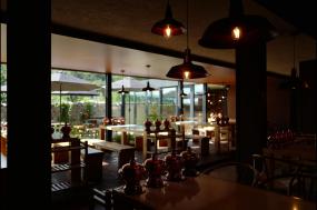 简约风格餐饮店设计装修效果图