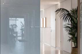 工业简约风格办公室装饰图片