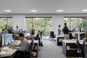 最新简约创意风格办公室装修设计效果图