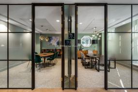 工业创意风格办公室装修设计效果图片