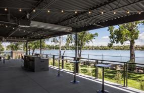 高档工业简约风格办公室设计装饰效果图