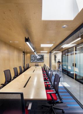 高档工业风格办公室设计装修效果图