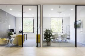 欧式简约风格办公室装修设计效果图片