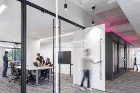 公司过道吊顶造型装修效果图片