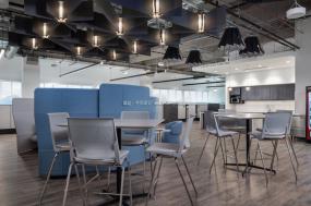 简约现代办公室风格吊顶设计装修效果图片