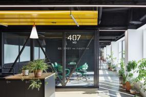 混搭风格办公室吊顶设计效果图片