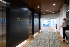 小型办公室水晶吊灯装潢设计效果图片