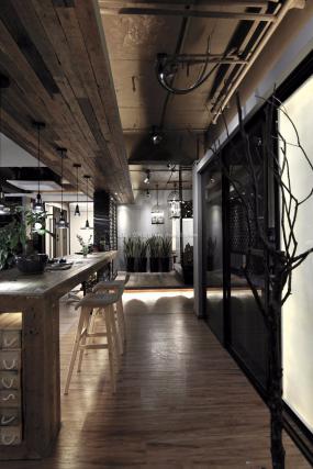 300平办公室平面