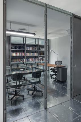 200平办公室装修实景图