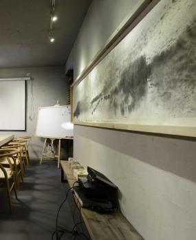 沉稳装修办公室装饰品效果图片