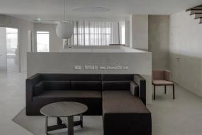 现代办公室风格会所装修效果图