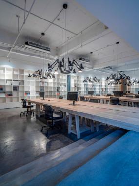 办公室现代装修效果图