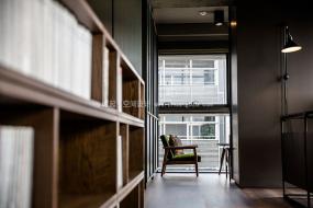 创意办公室设计装修效果图