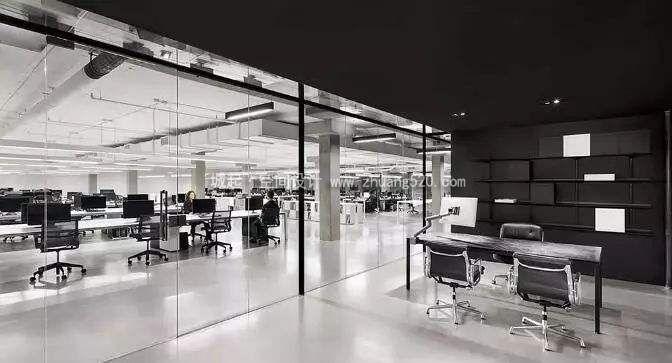 办公室玻璃清洁