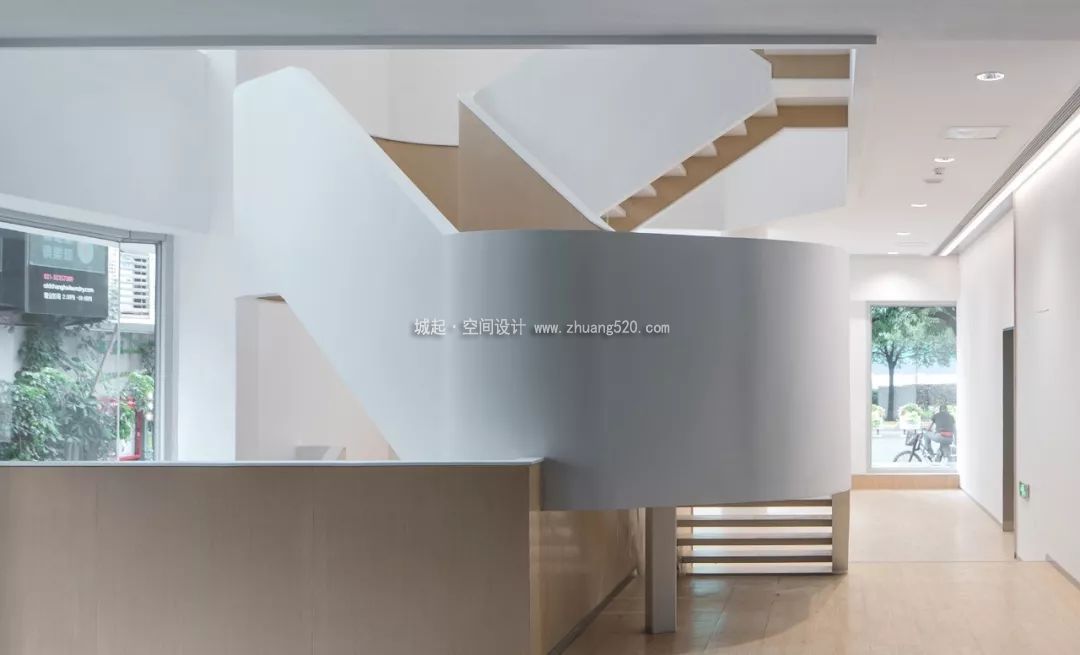 小型办公室装修技巧