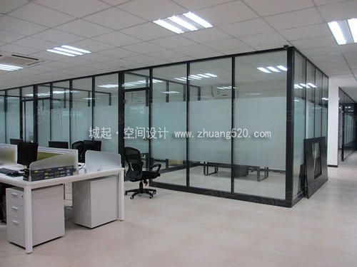 办公室玻璃隔断的保养方法
