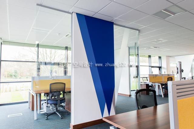 <a href=/pictrue/bgs target=_blank class=infotextkey>办公室装修效果图</a>