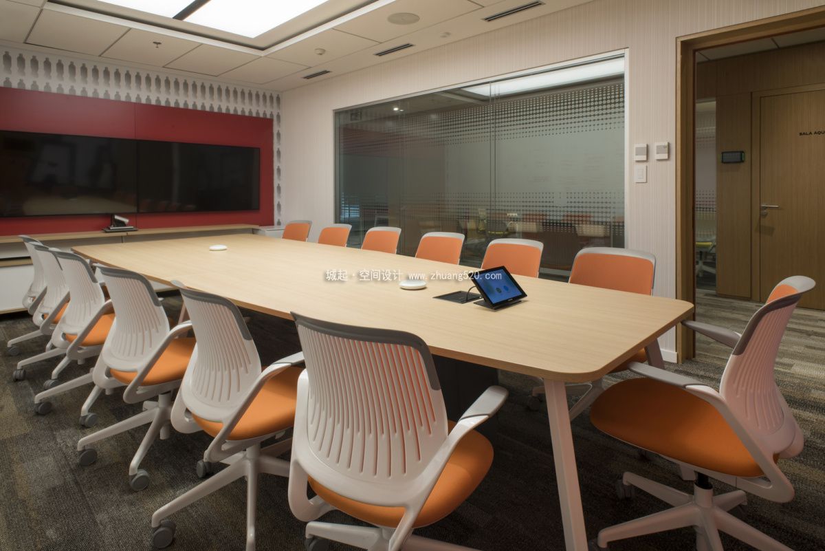 办公室壮戏装饰