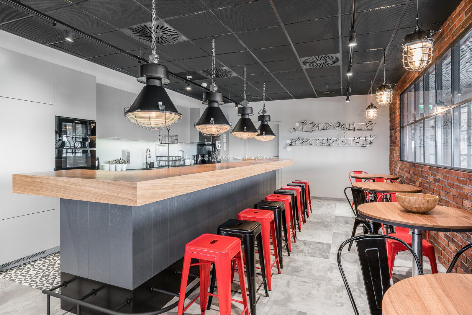 小型办公室装修技巧