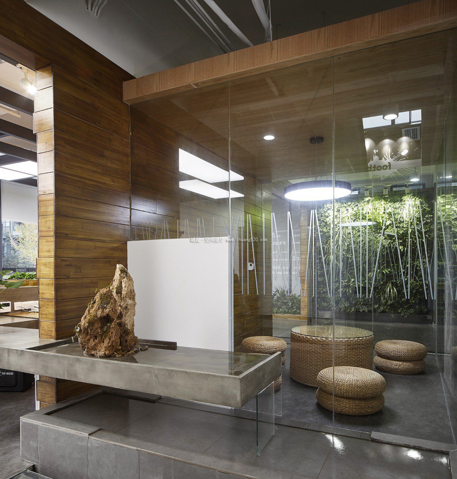 工业风办公室色彩搭配技巧