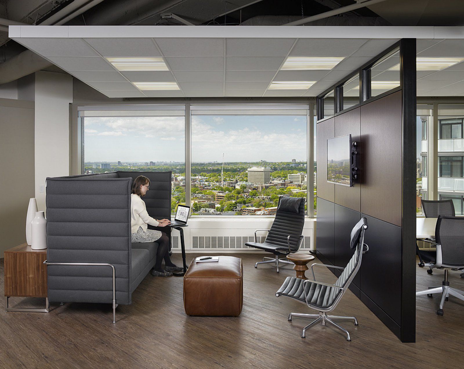 办公室隔断种类