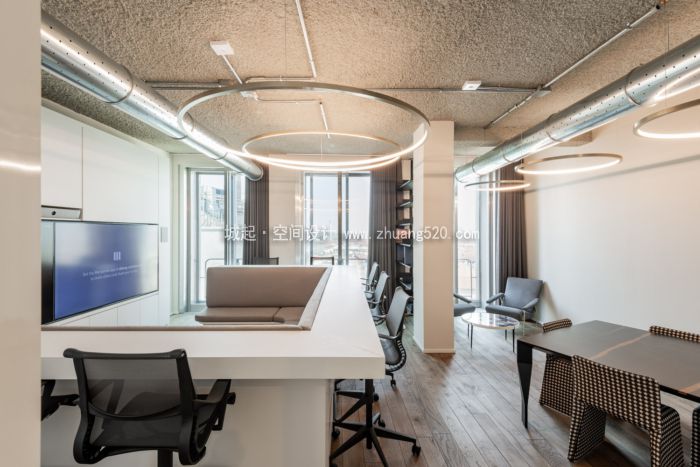 现代化办公室装修技巧