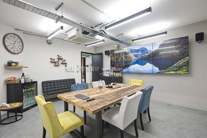 小空间<a href=http://www.pushieschiropractic.com target=_blank class=infotextkey>办公室装修</a>技巧