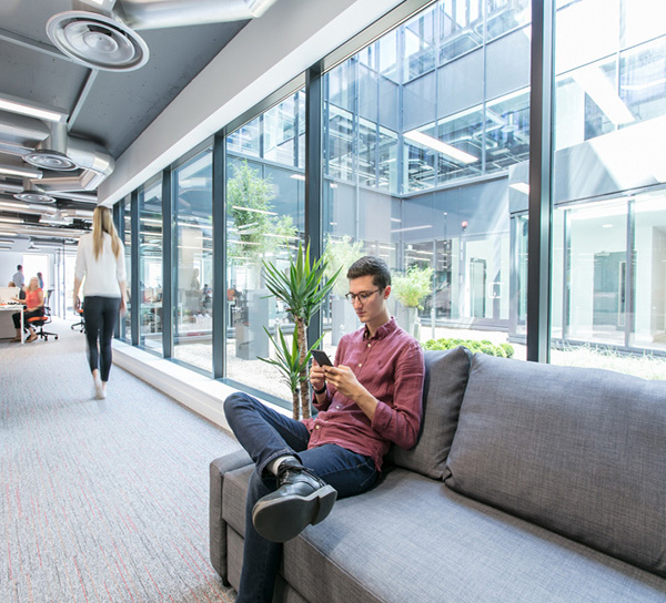 <a href=http://www.pushieschiropractic.com target=_blank class=infotextkey>办公室装修</a>效果图