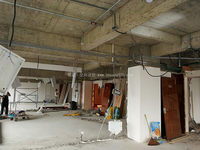 在建工地案例图片