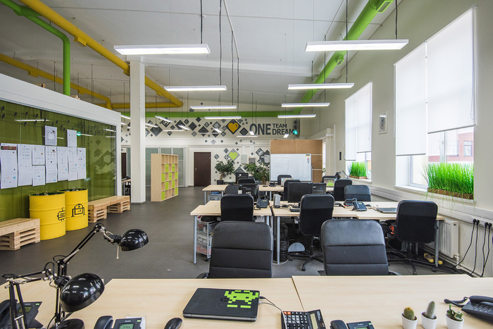 办公室装修效果图