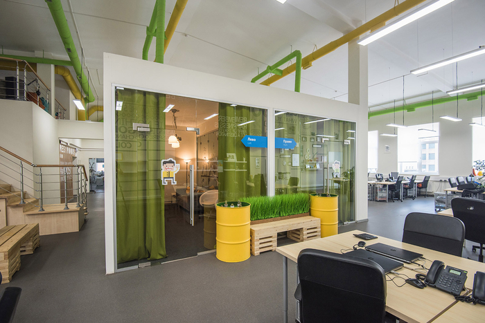 办公室装修效果图