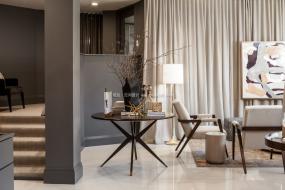 上海办公室装修如何选择办公家具？