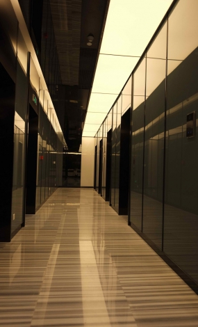  现代简约风走道设计图片