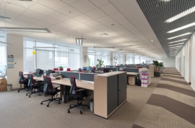 办公室活动区装修设计效果图