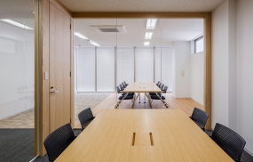 办公室会议室装修设计布局图,会议室装修设计布局图