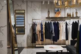 服装专卖店空间设计实景图,服装专卖店空间设计